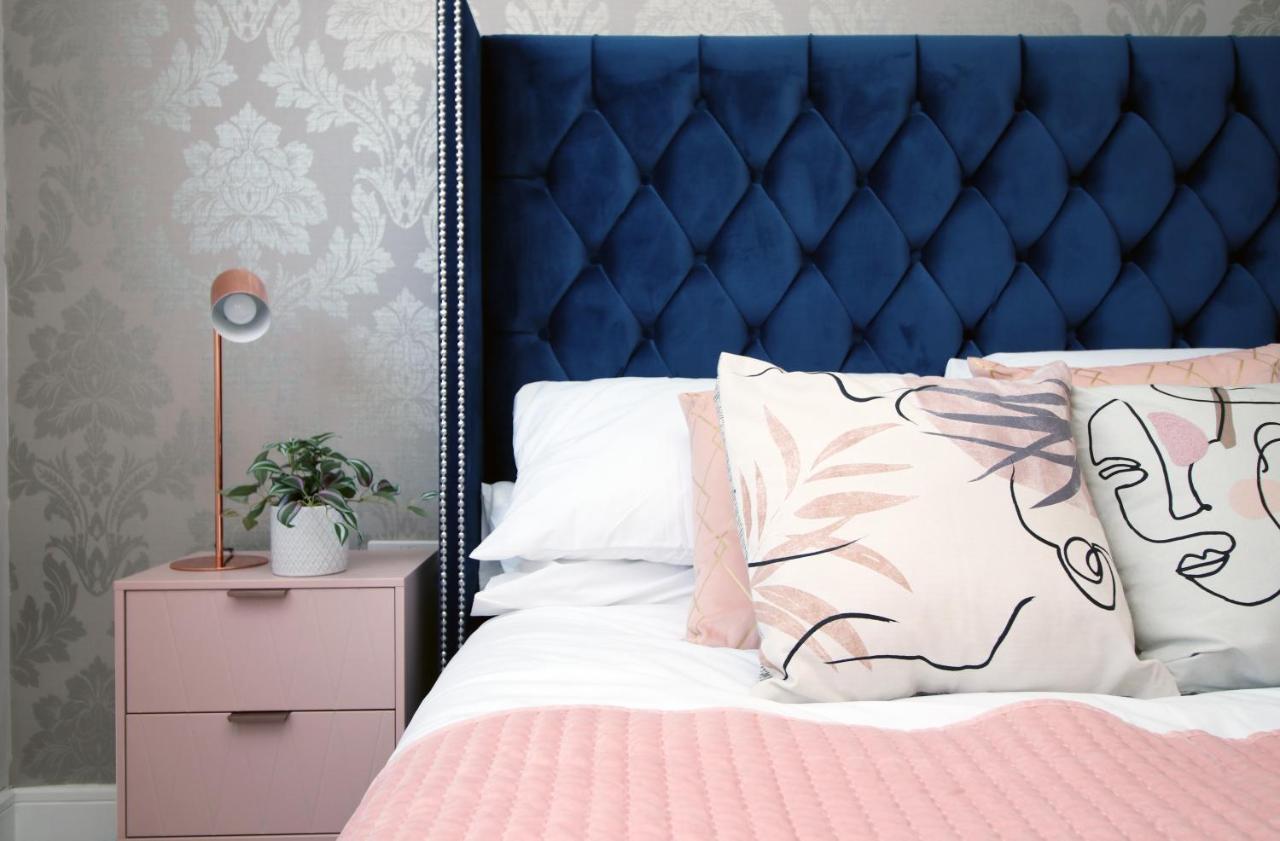 The View - Long Stay Offer - Modern Central Apartment And Parking By Cto Serviced Apartments Cardiff Extérieur photo